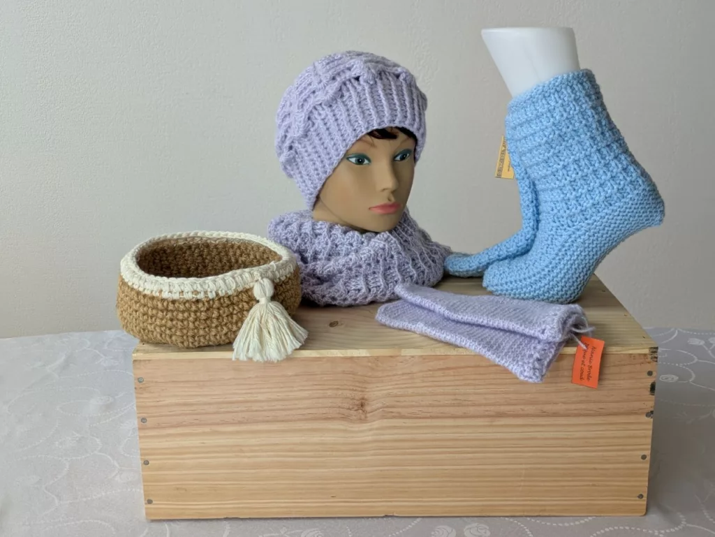 Photo des principaux articles en tricots crochet de Nanie Brode